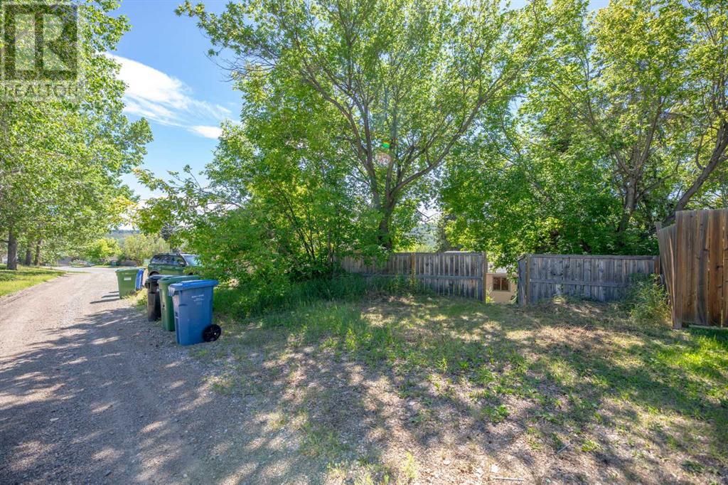 Single Family House Bungalow for Sale in   Avenue NW Montgomery Calgary 