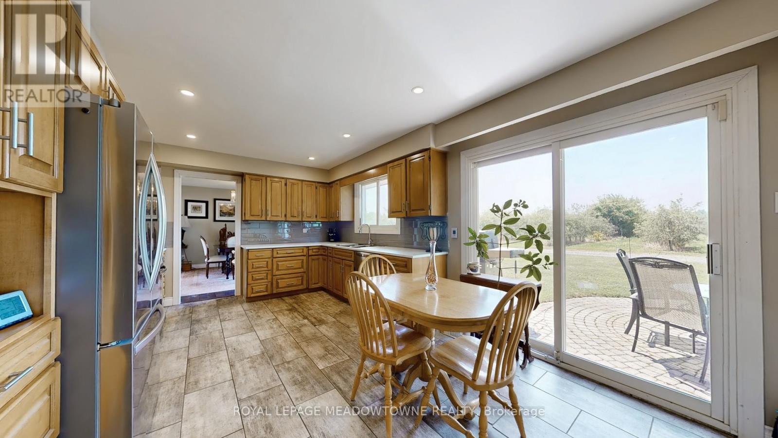 Photo 11 of 1453 Milburough Line, Hamilton ON