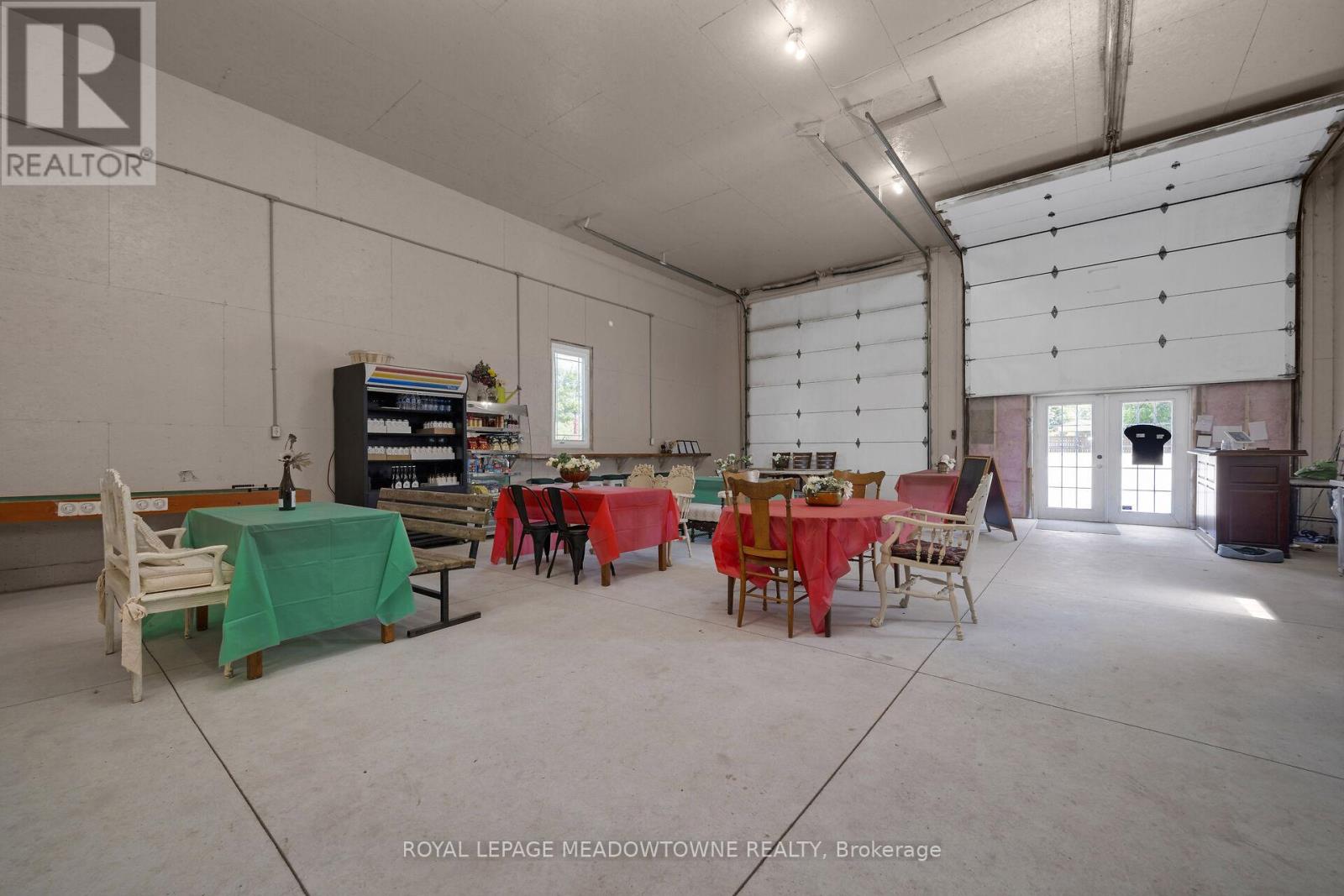 Photo 24 of 1453 Milburough Line, Hamilton ON