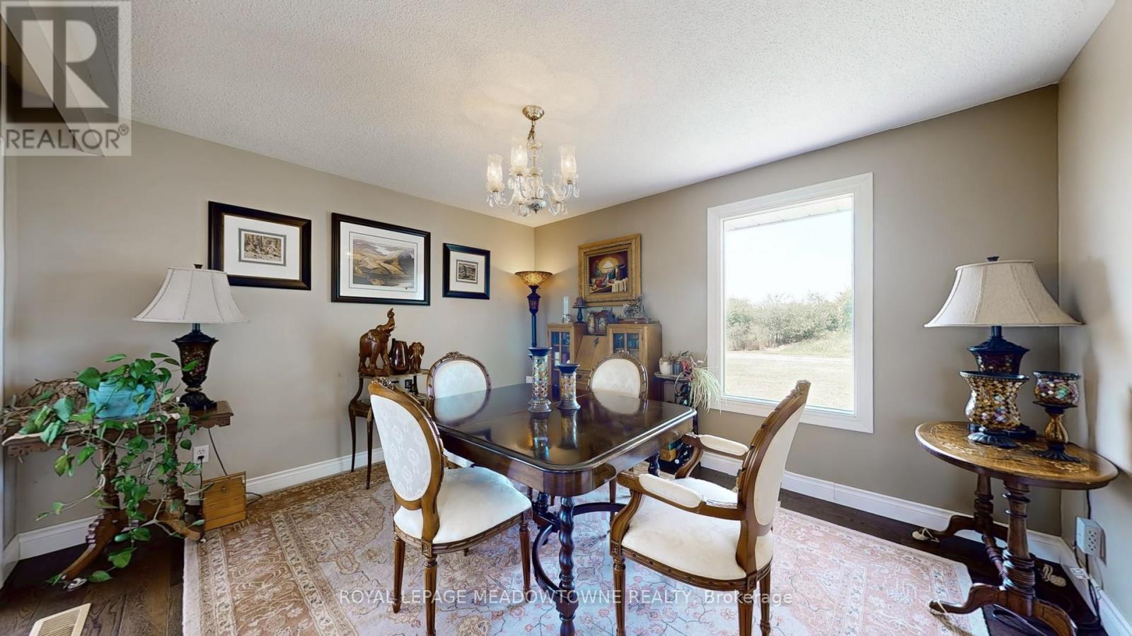 Photo 9 of 1453 Milburough Line, Hamilton ON