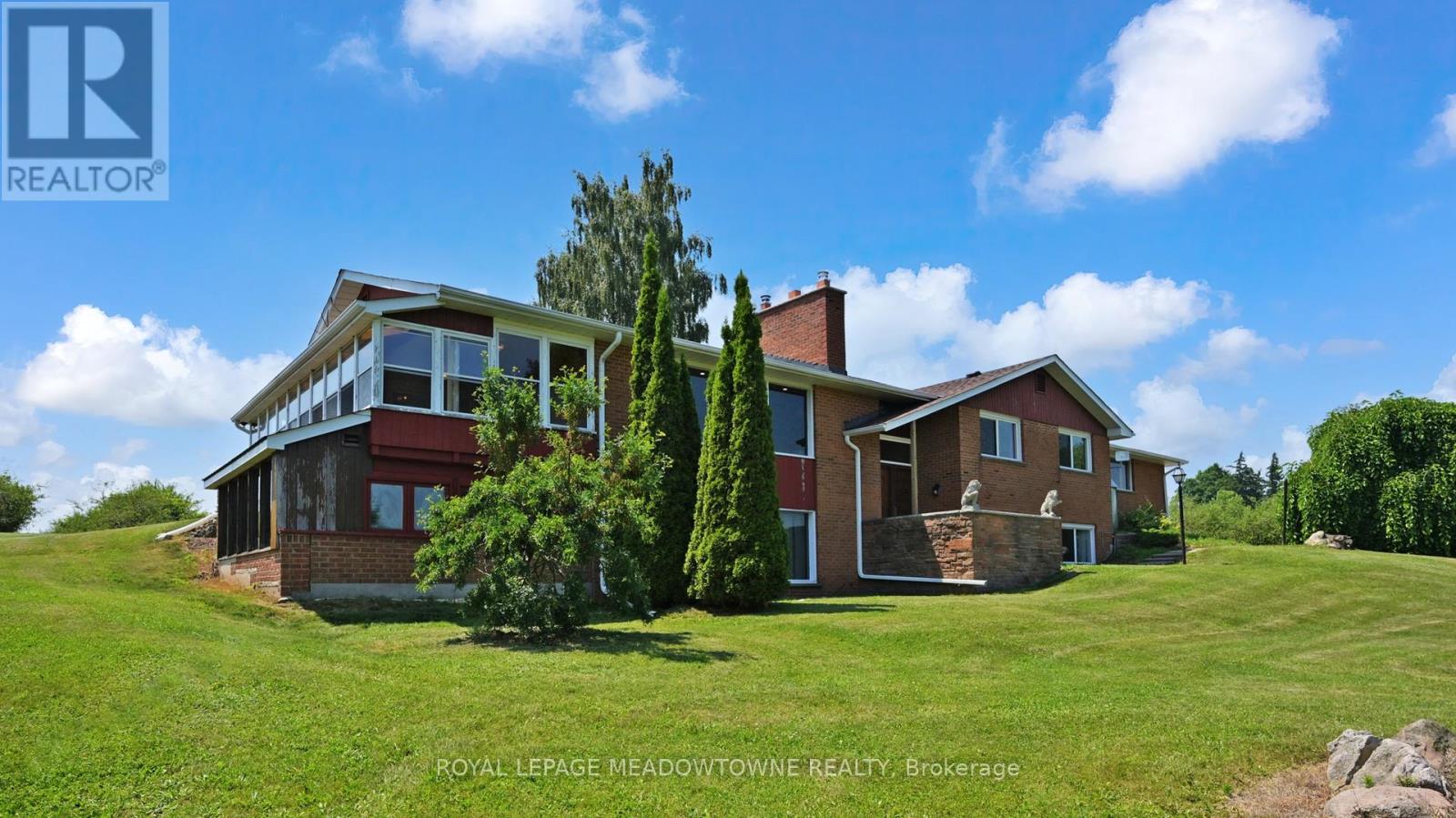 Photo 7 of 1453 Milburough Line, Hamilton ON
