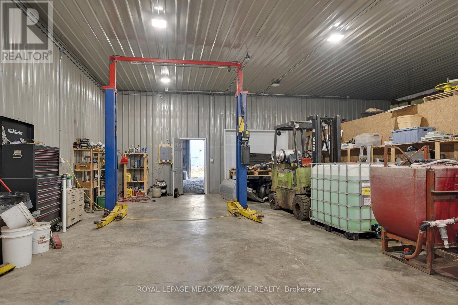 Photo 43 of 1453 Milburough Line, Hamilton ON