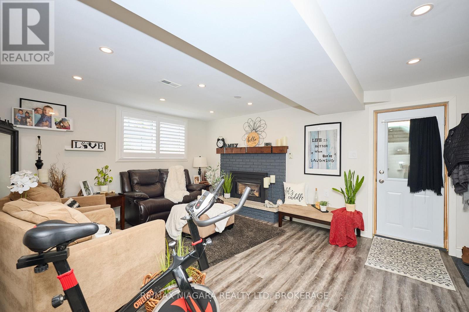 Photo 22 of 7 Crescentwood Drive, St Catharines ON
