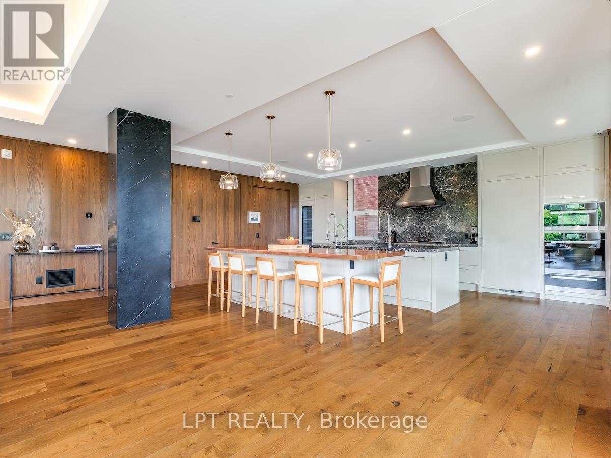 Photo 15 of 205 1 Fifth Avenue, Ottawa ON