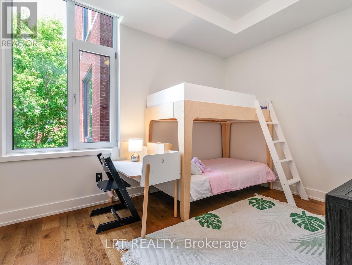Photo 39 of 205 1 Fifth Avenue, Ottawa ON
