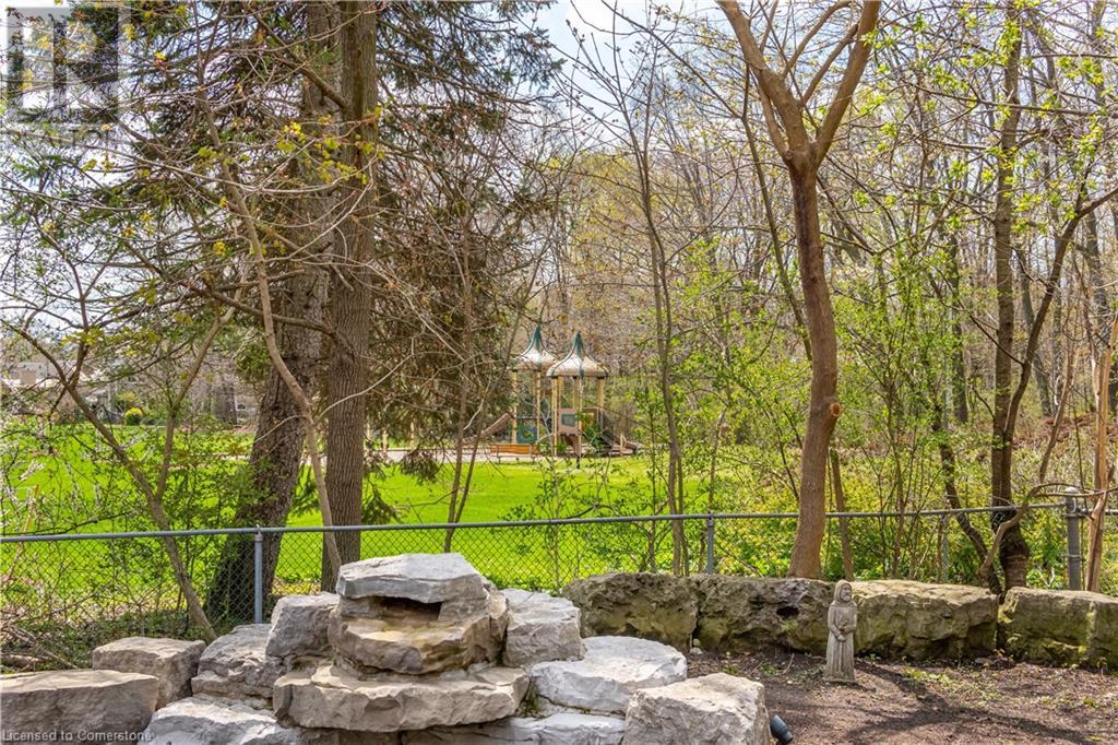 Photo 41 of 204 Arichat Road, Oakville ON