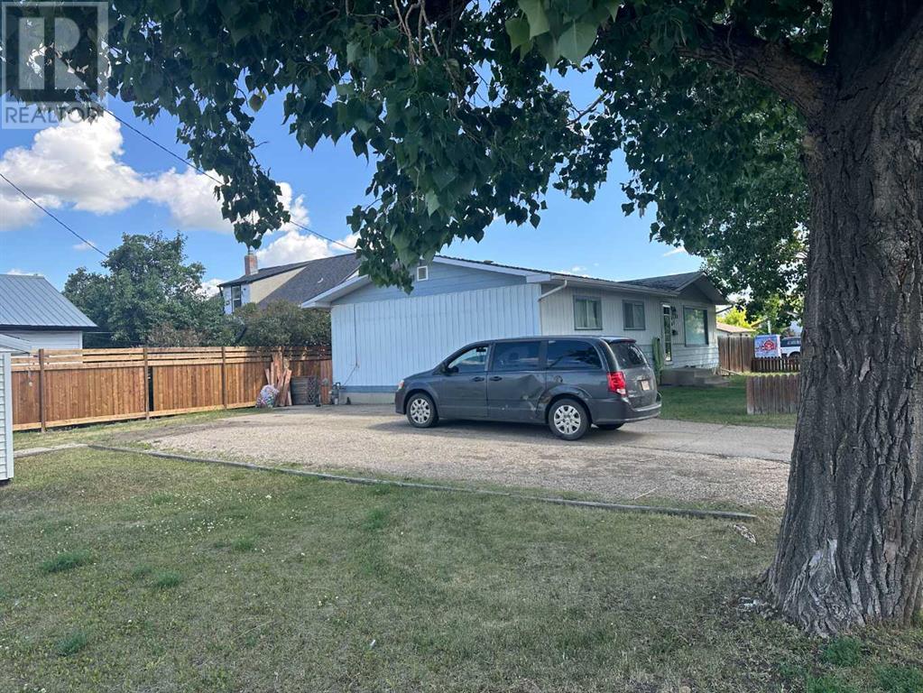Photo 2 of 10802 102 Street, Grande Prairie AB