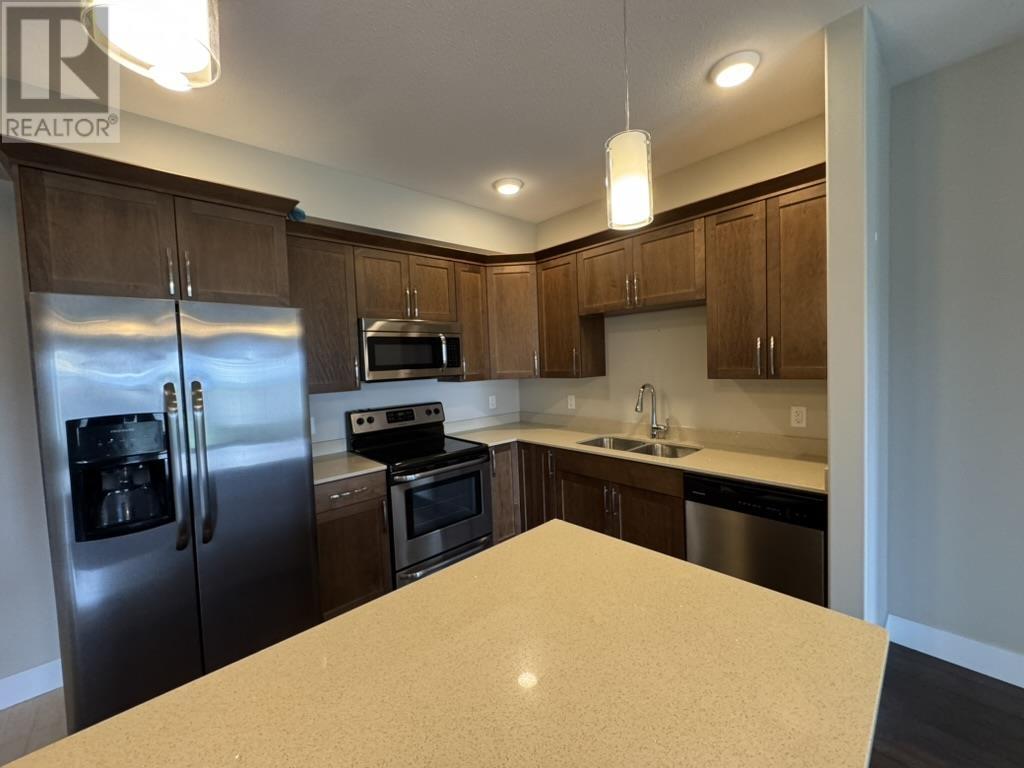 Photo 5 of 106 11205 105 Avenue, Fort St John BC