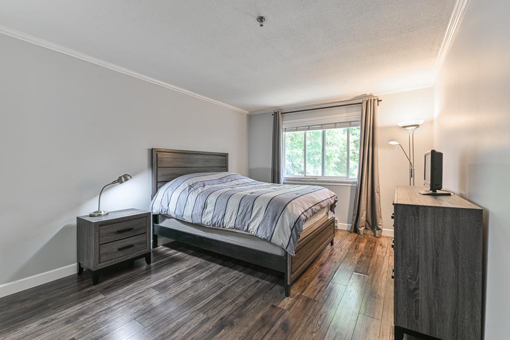 Photo 18 of 211 33688 King Road, Abbotsford BC