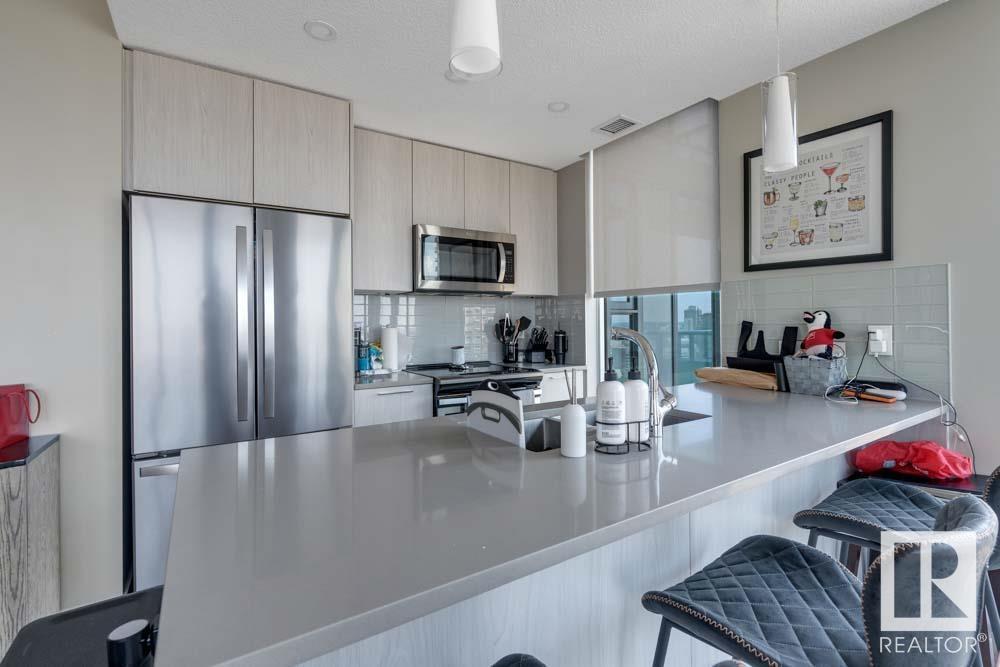 Photo 6 of 2501 10180 103 St Nw, Edmonton AB
