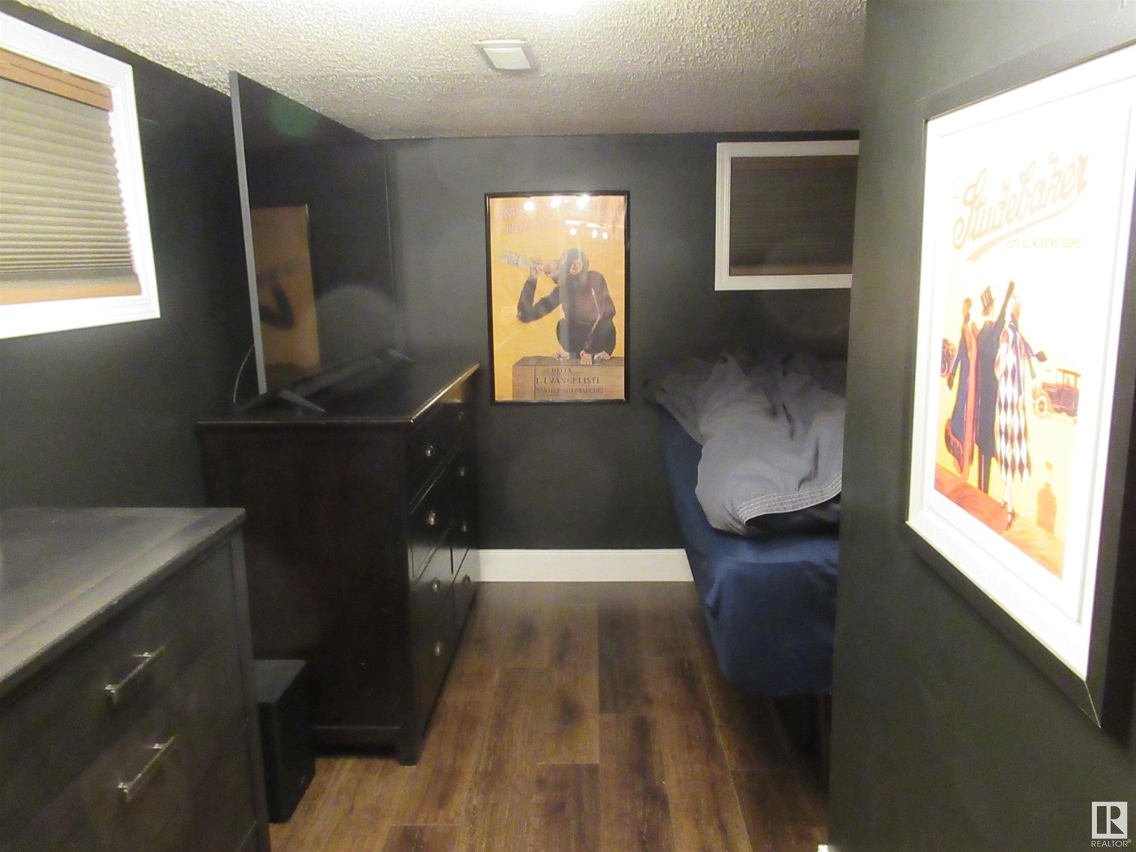 Photo 2 of 11435 63 St Nw, Edmonton AB