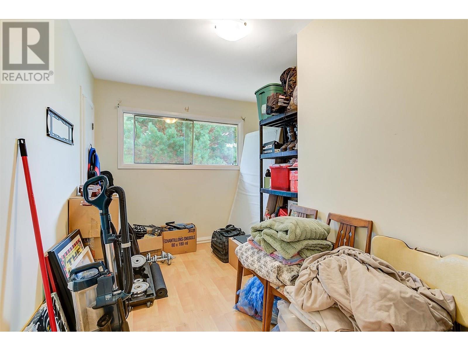  184 Snowsell Street North, Kelowna