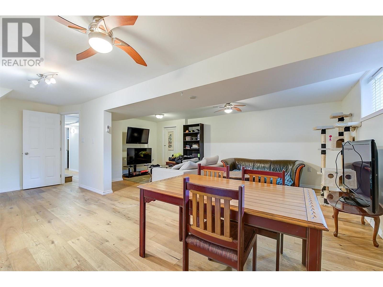  184 Snowsell Street North, Kelowna