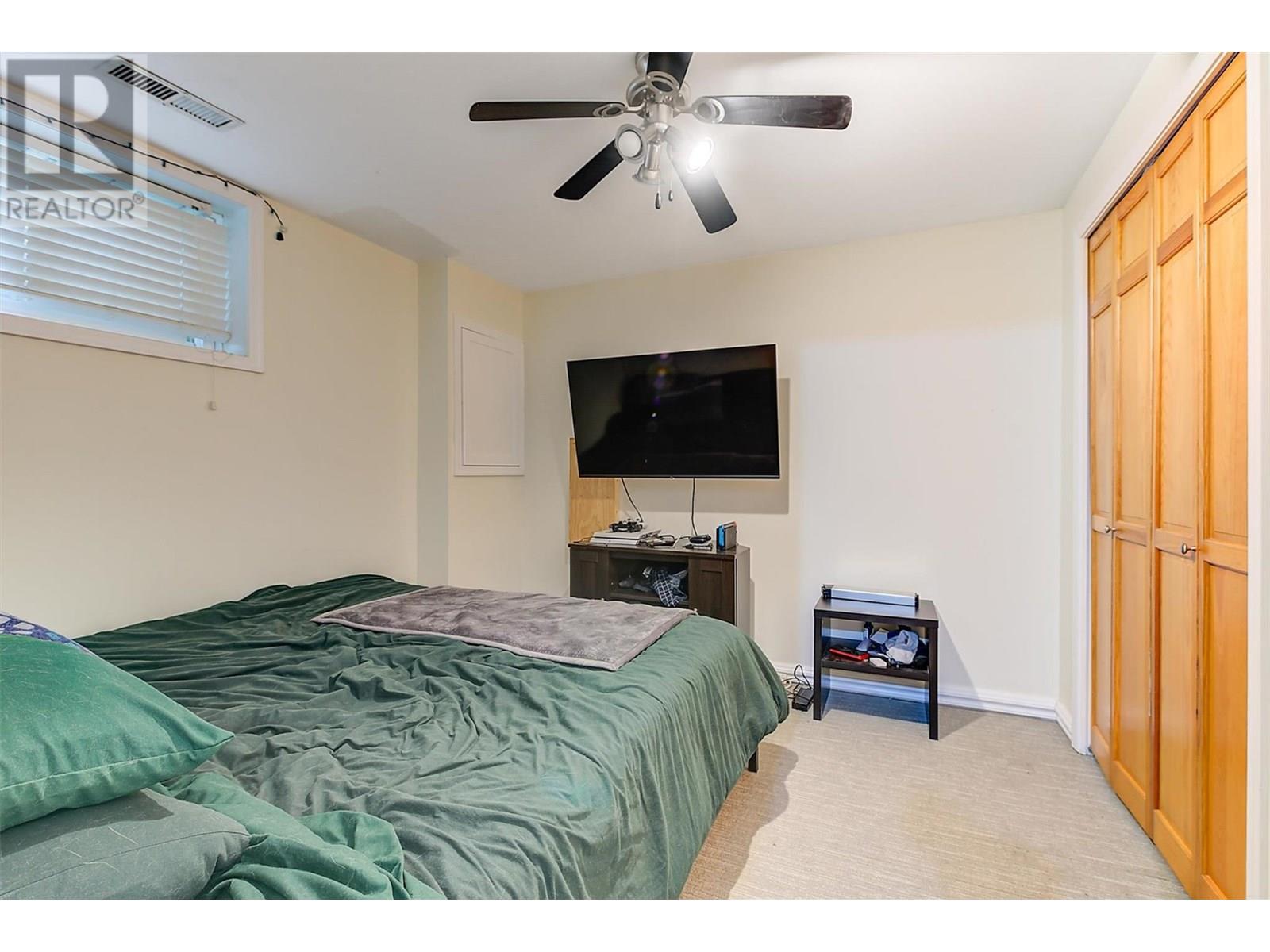  184 Snowsell Street North, Kelowna