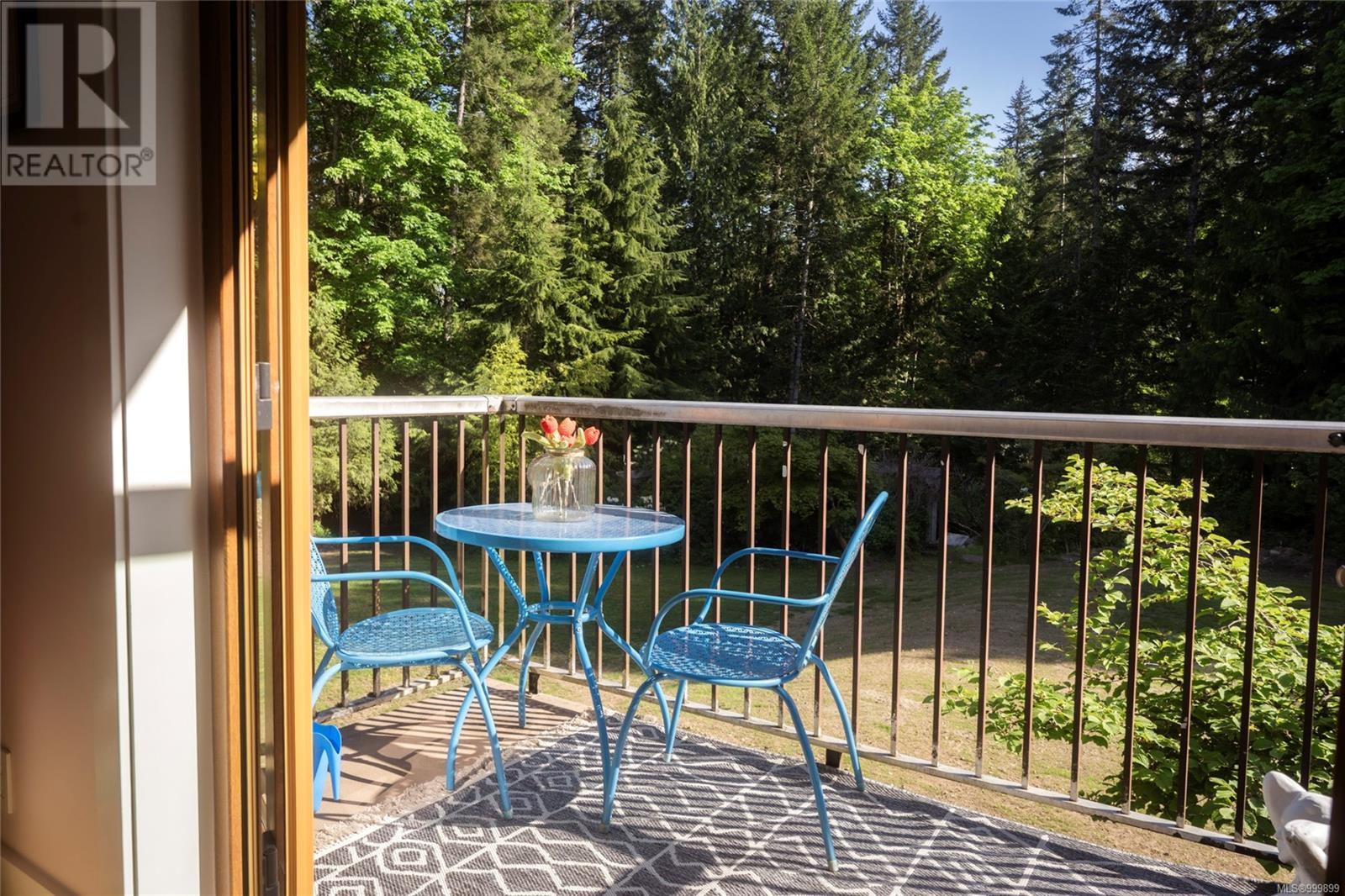 6866 Doumont Rd, Nanaimo