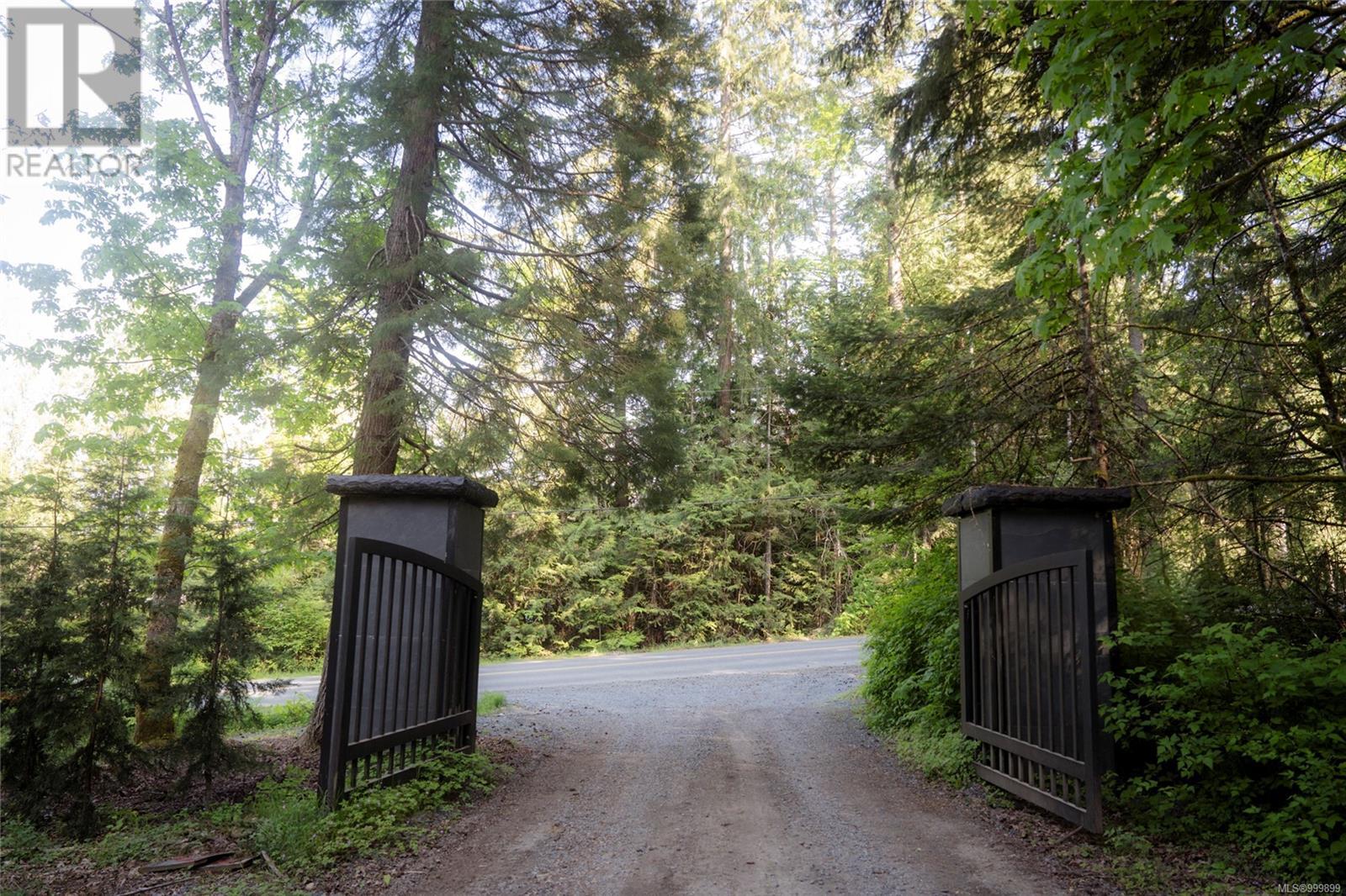 6866 Doumont Rd, Nanaimo