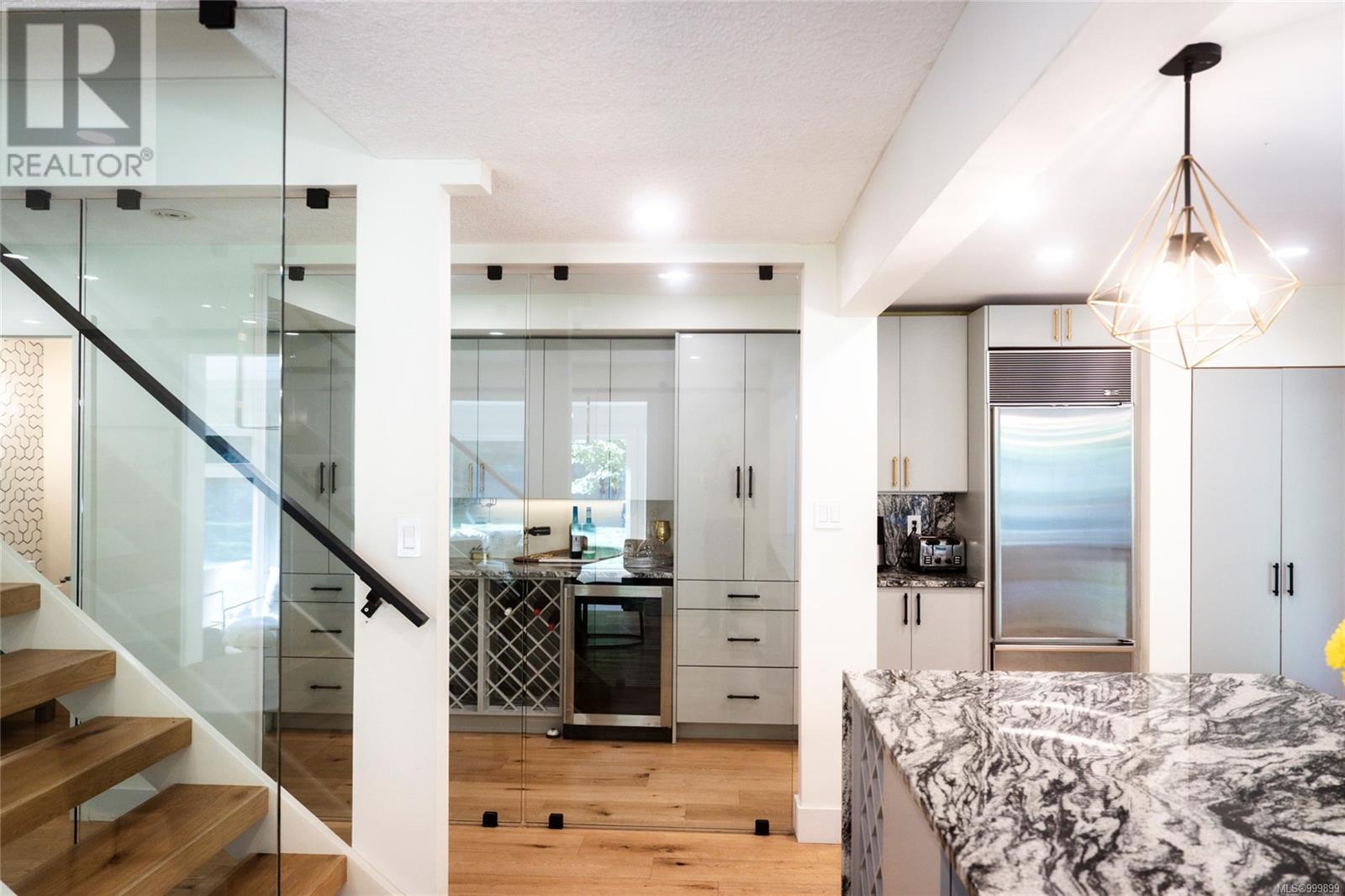 6866 Doumont Rd, Nanaimo