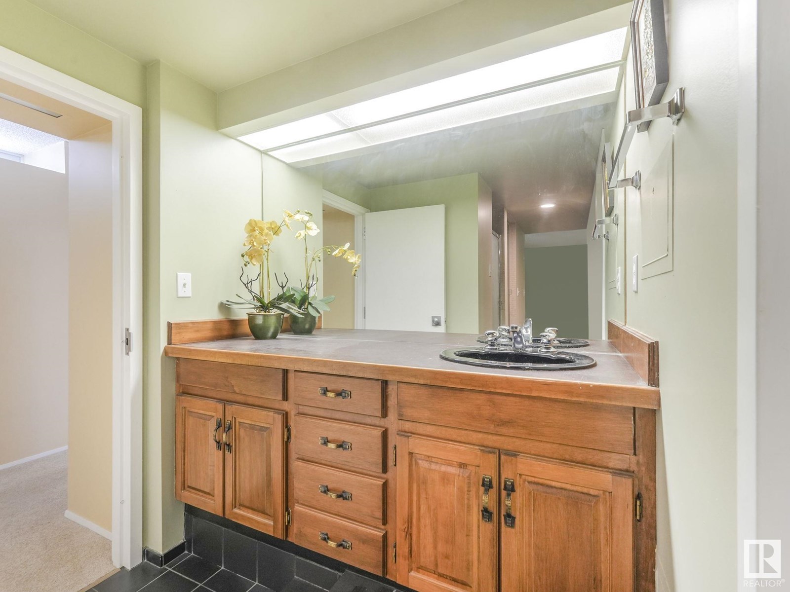 Photo 52 of 1902 9929 Saskatchewan Dr Nw, Edmonton AB