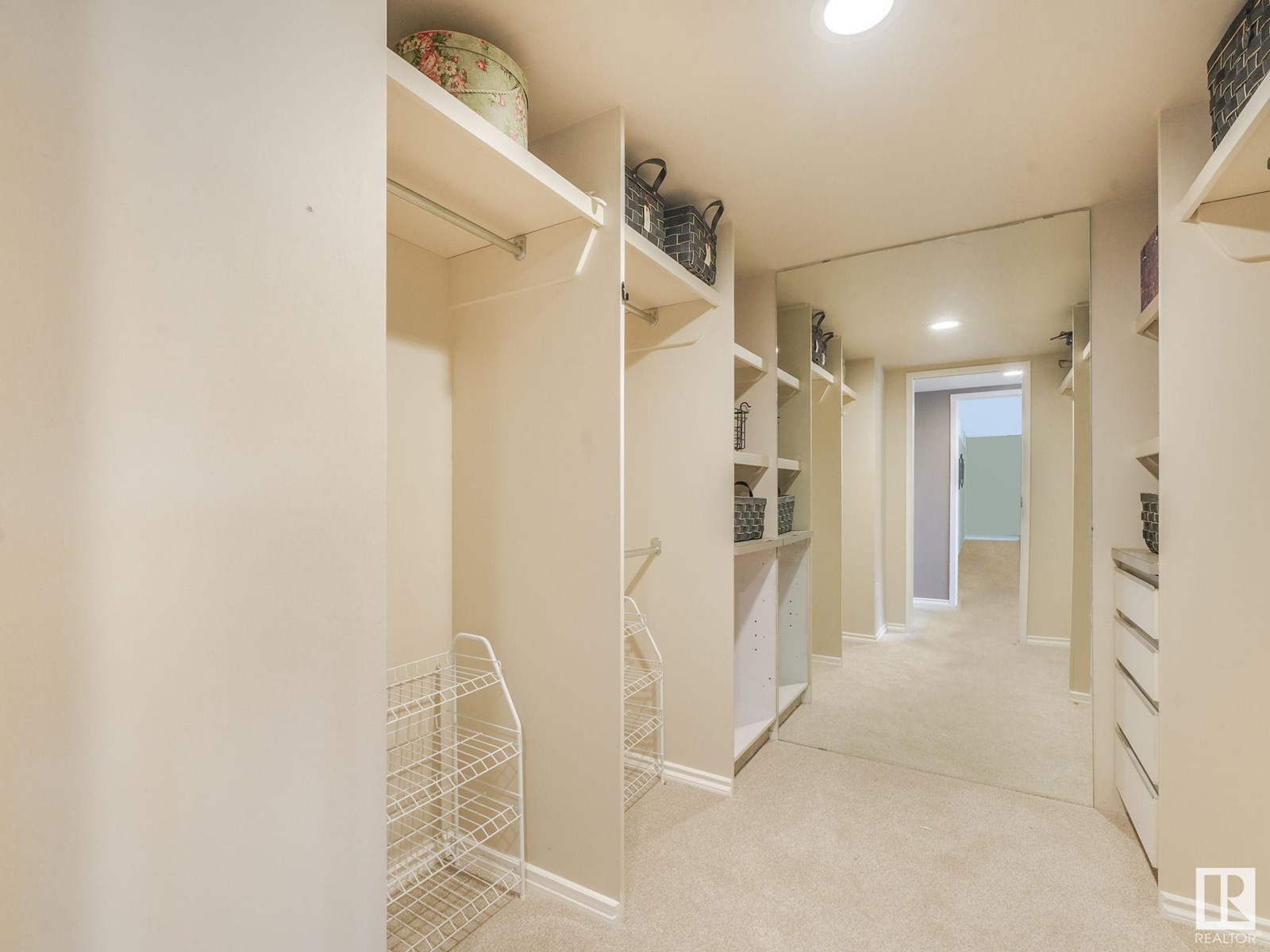 Photo 42 of 1902 9929 Saskatchewan Dr Nw, Edmonton AB