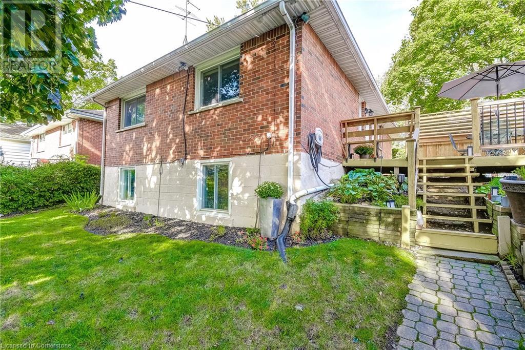 Photo 42 of 1216 De Quincy Crescent, Burlington ON