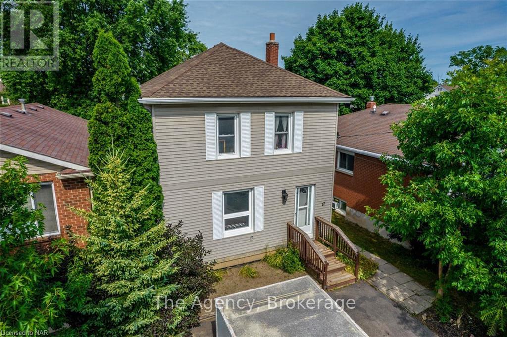 Photo 26 of 17 Wilton Avenue, Welland ON