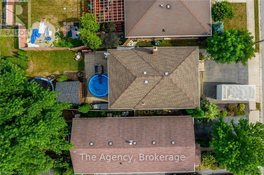 Photo 7 of 17 Wilton Avenue, Welland ON