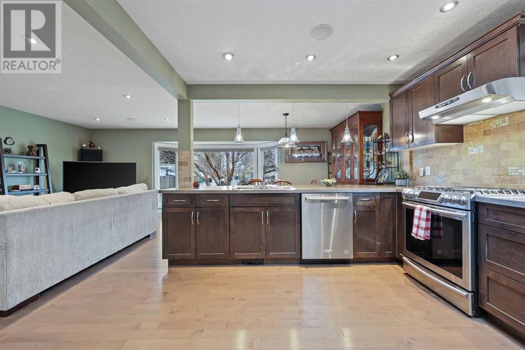 Single Family House Bungalow for Sale in  Pinetree Crescent NE Pineridge Calgary 