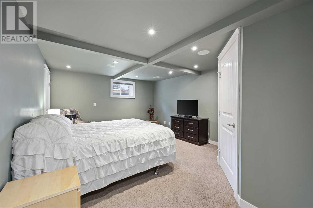 Single Family House Bungalow for Sale in  Pinetree Crescent NE Pineridge Calgary 