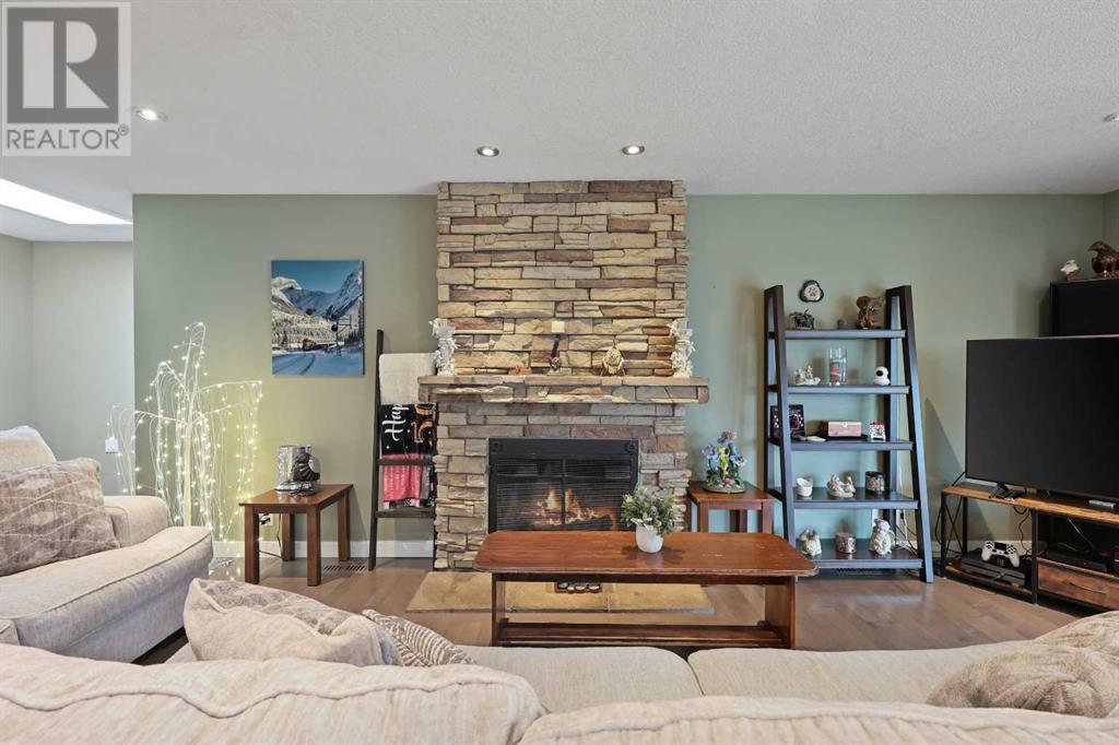 Single Family House Bungalow for Sale in  Pinetree Crescent NE Pineridge Calgary 