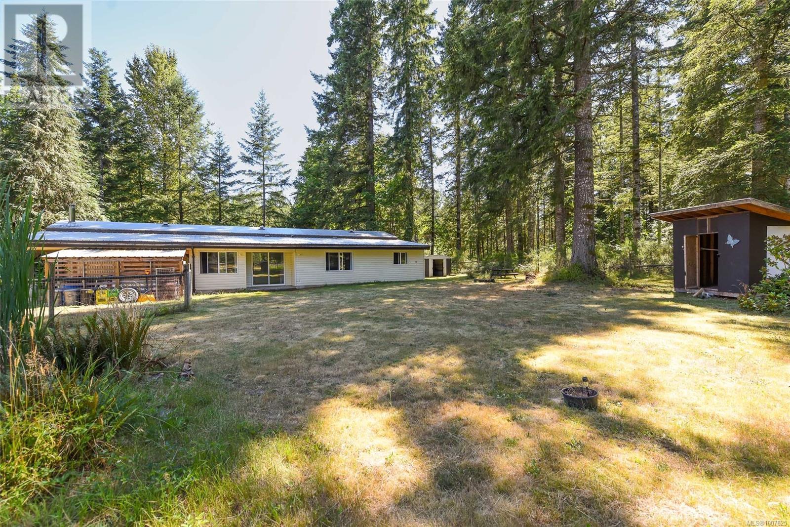 Photo 10 of 3476 3470 Heather Rd, Black Creek BC