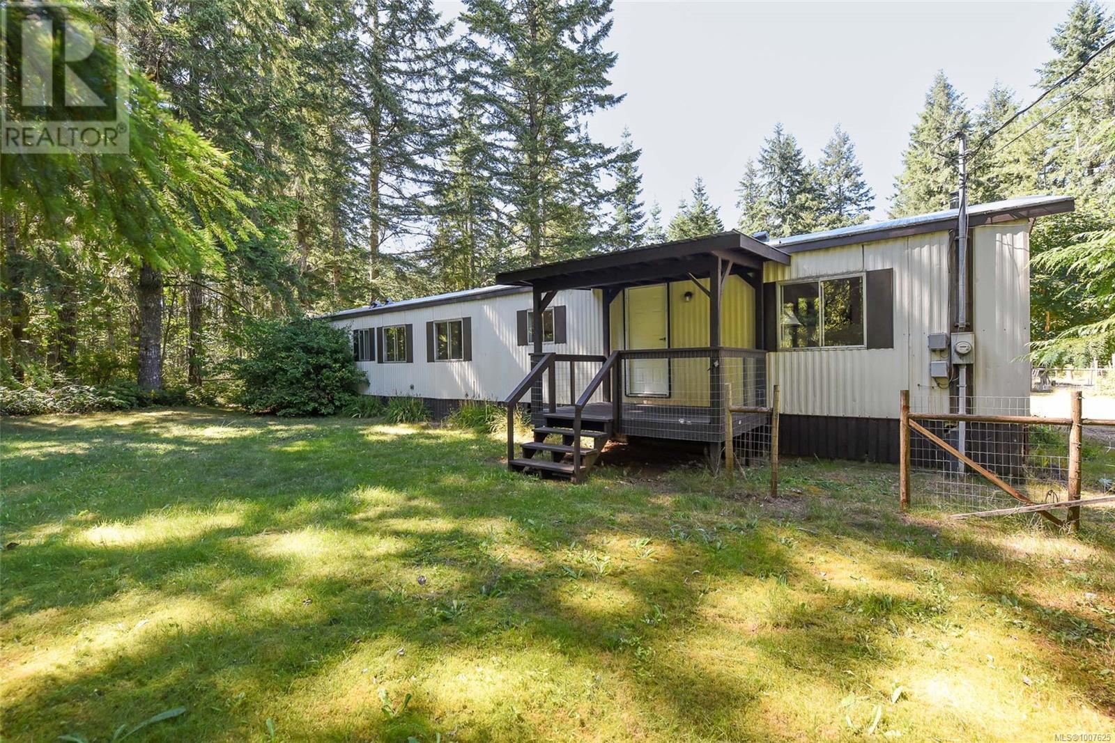 Photo 31 of 3476 3470 Heather Rd, Black Creek BC