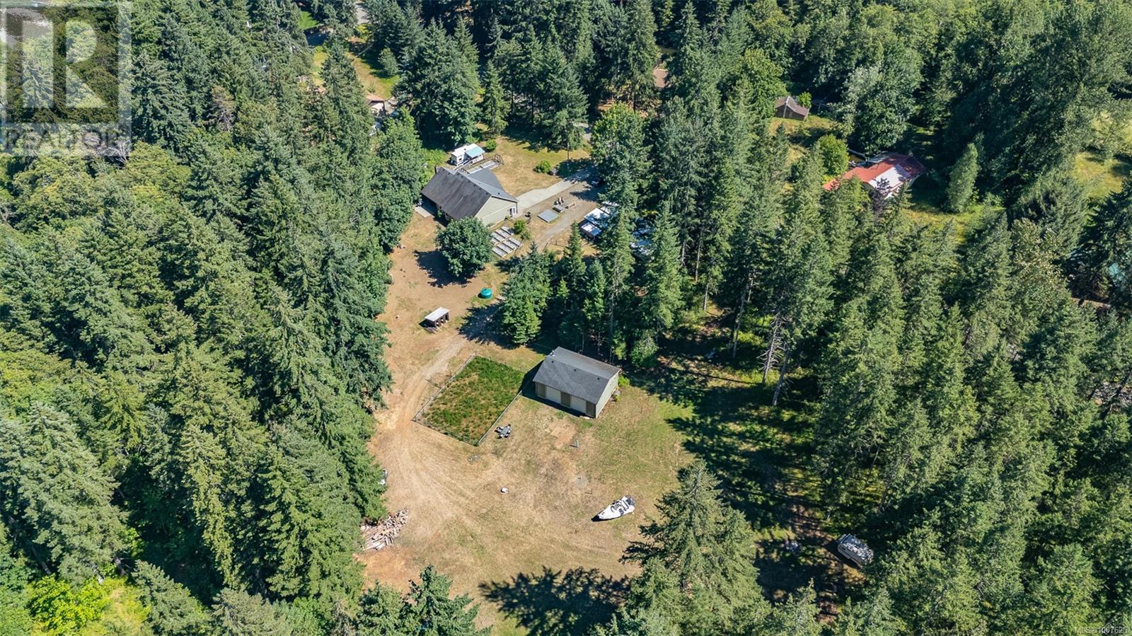 Photo 38 of 3476 3470 Heather Rd, Black Creek BC