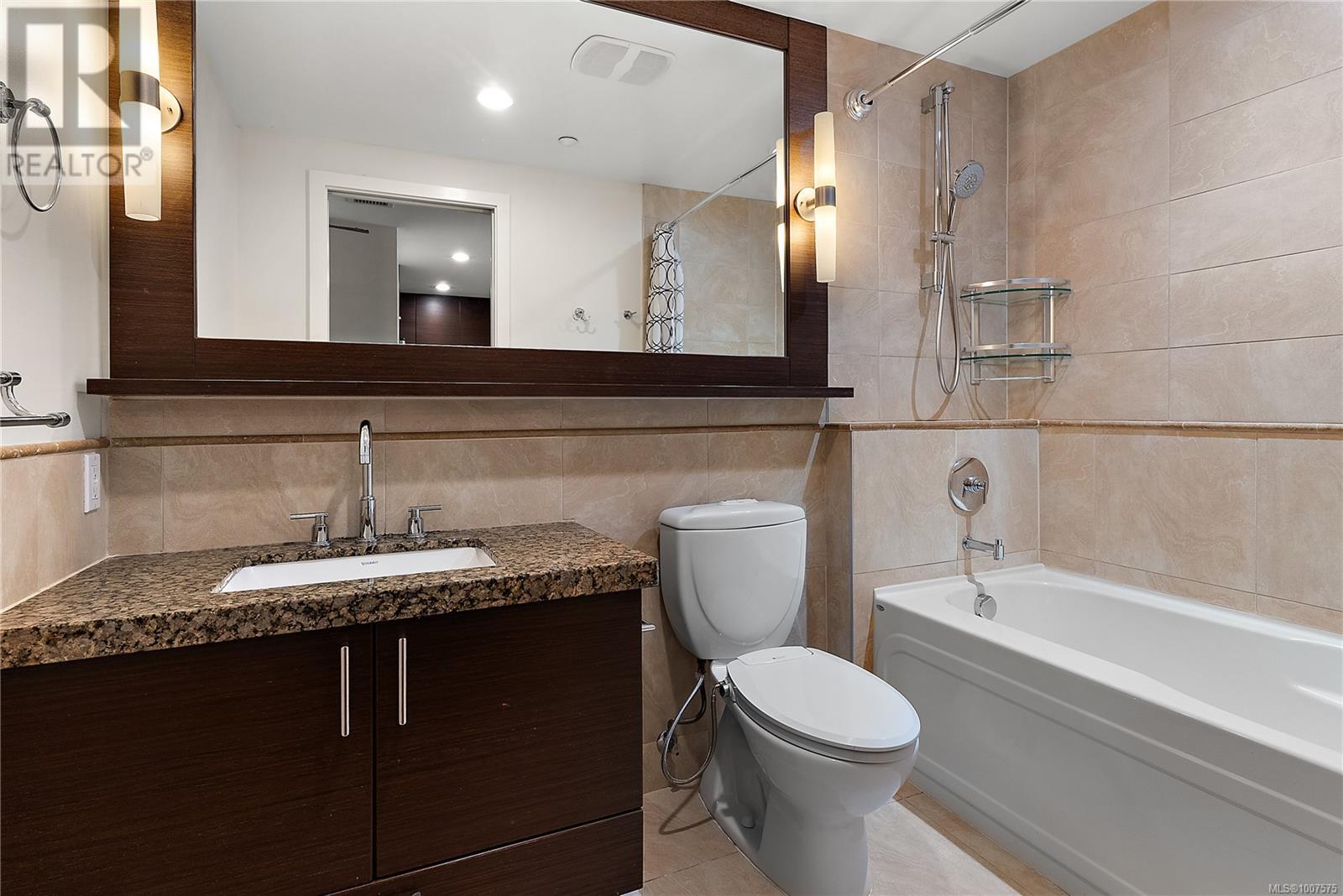 Photo 15 of 419 1400 Lynburne Pl, Langford BC