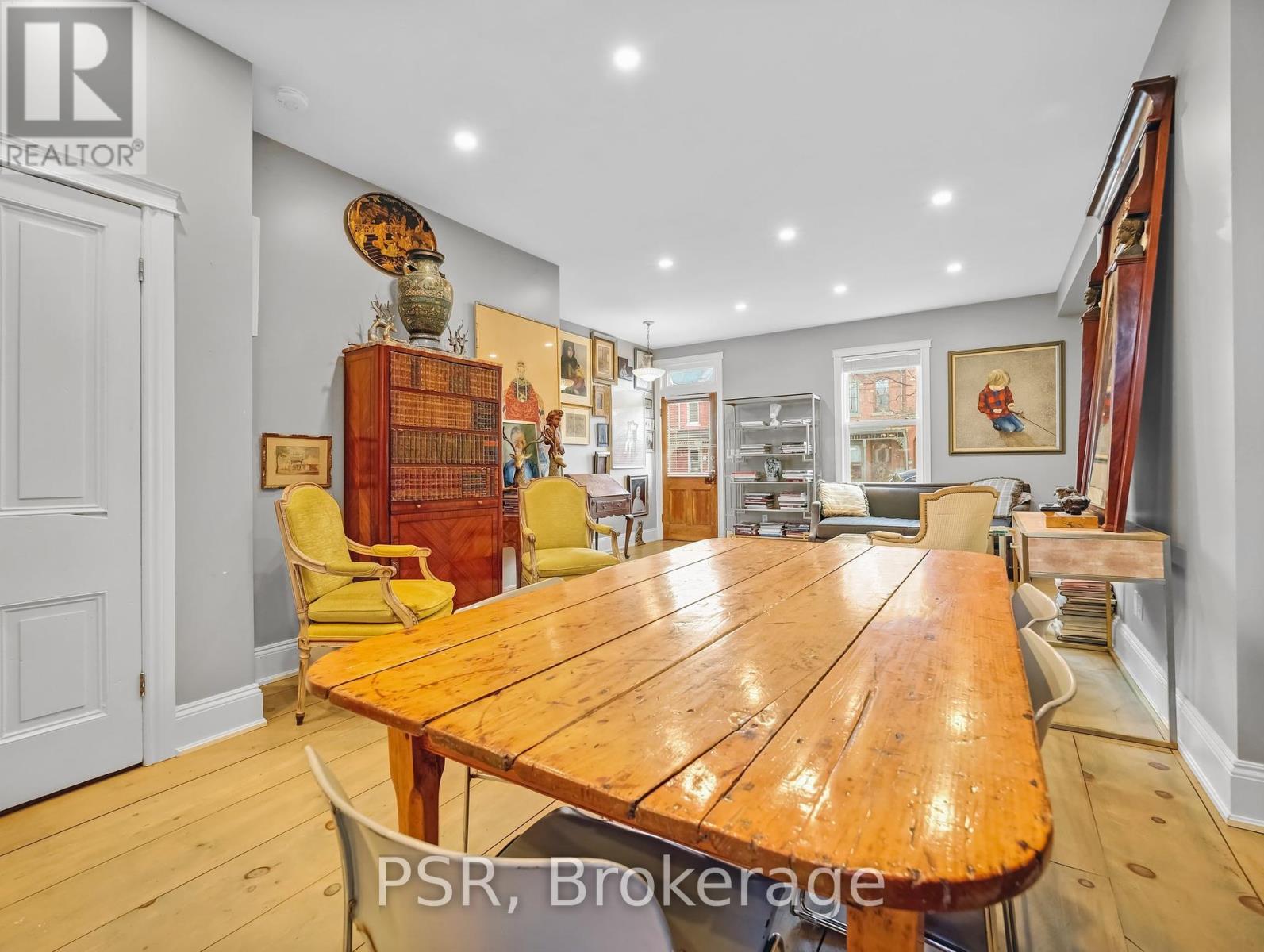 Photo 9 of 80 Ferrie Street W, Hamilton ON