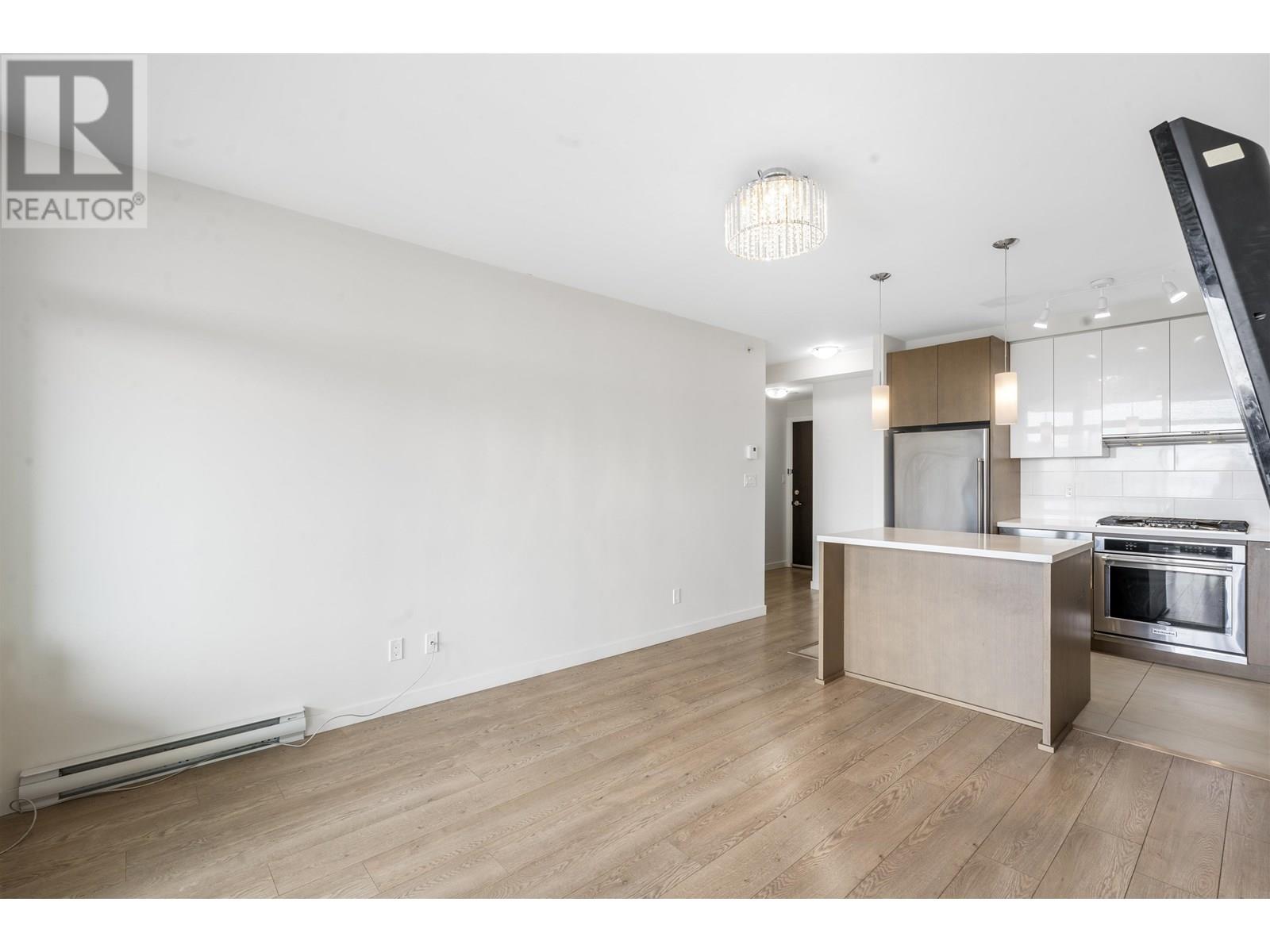 Photo 8 of 3205 3080 Lincoln Avenue, Coquitlam BC