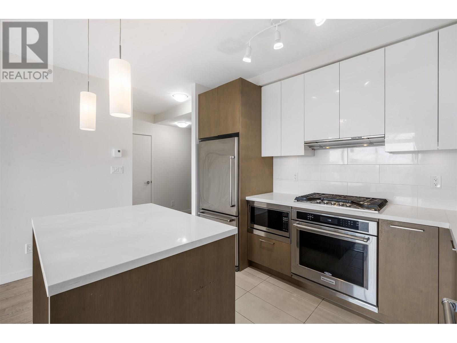 Photo 6 of 3205 3080 Lincoln Avenue, Coquitlam BC