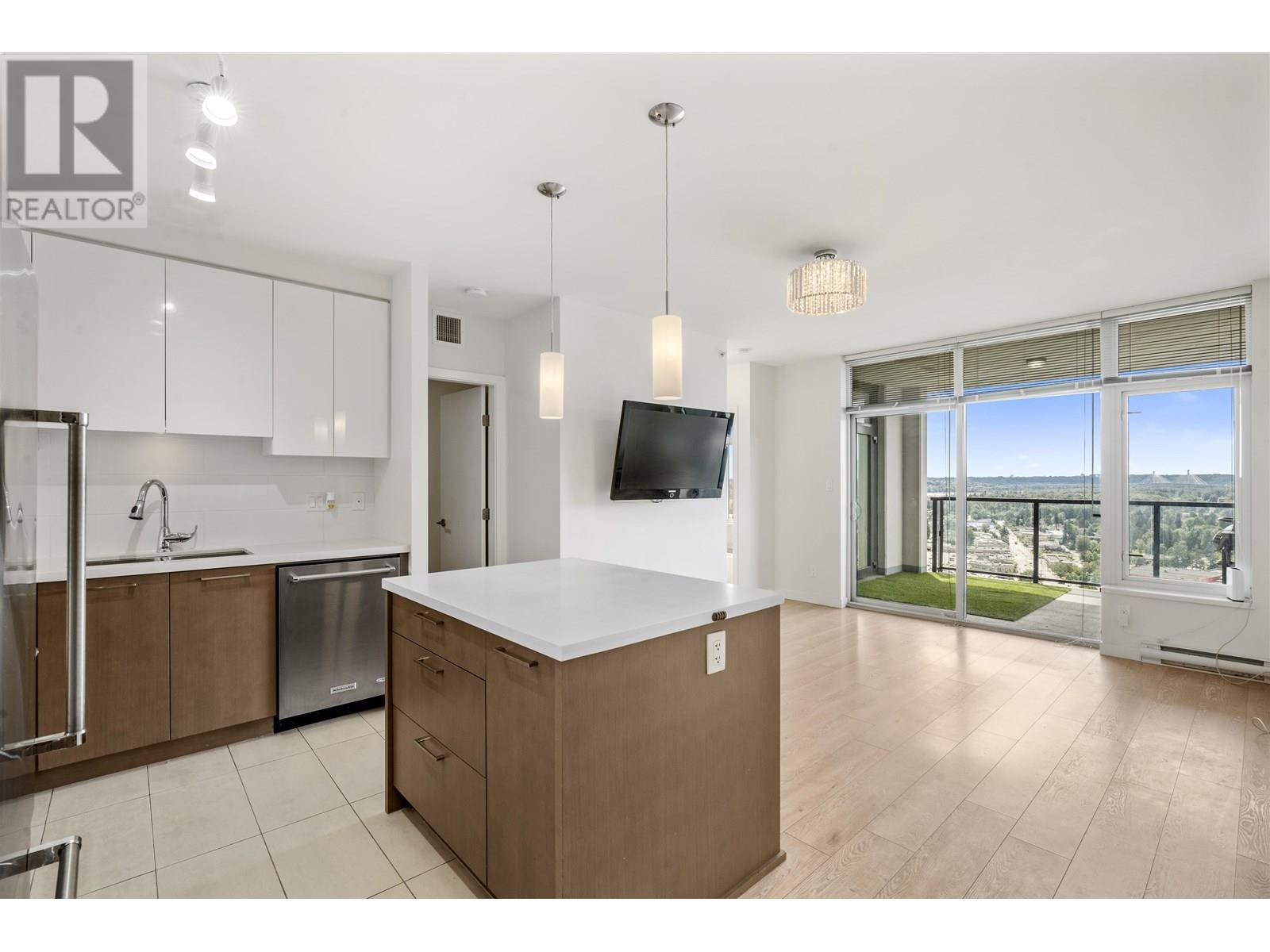 Photo 13 of 3205 3080 Lincoln Avenue, Coquitlam BC