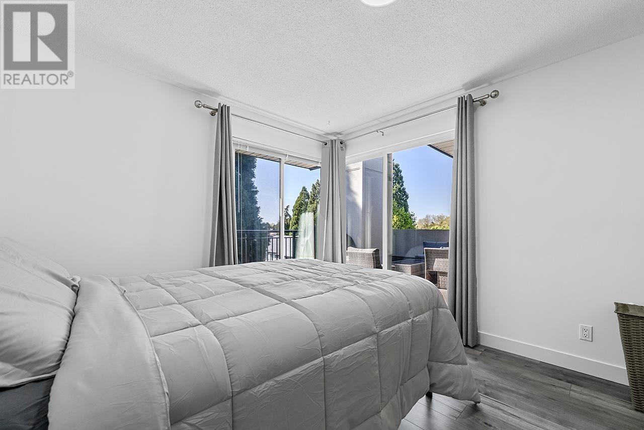 Photo 11 of 301 7871 No 1 Road, Richmond BC