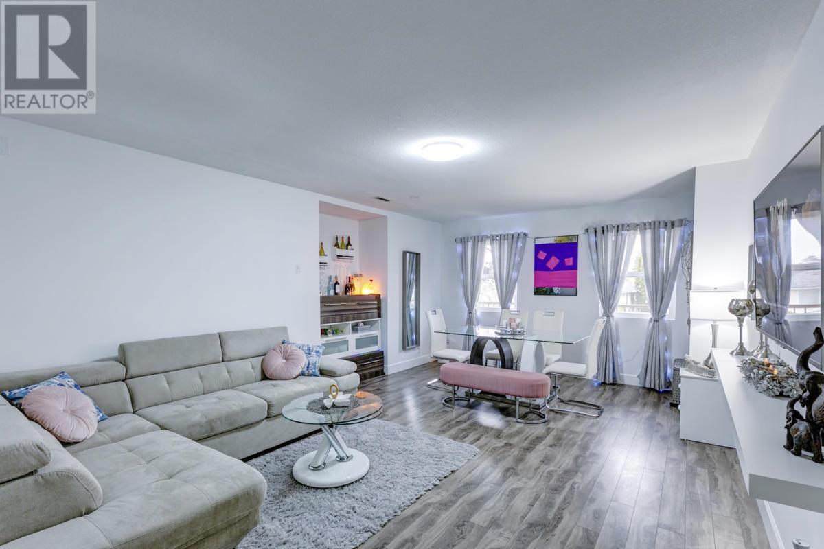 Photo 17 of 11390 Harrison Street, Maple Ridge BC