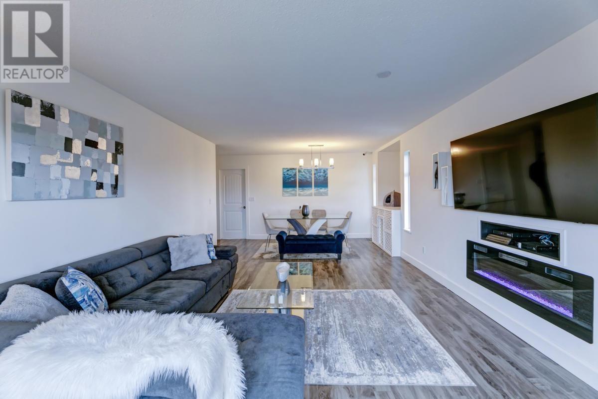 Photo 36 of 11390 Harrison Street, Maple Ridge BC