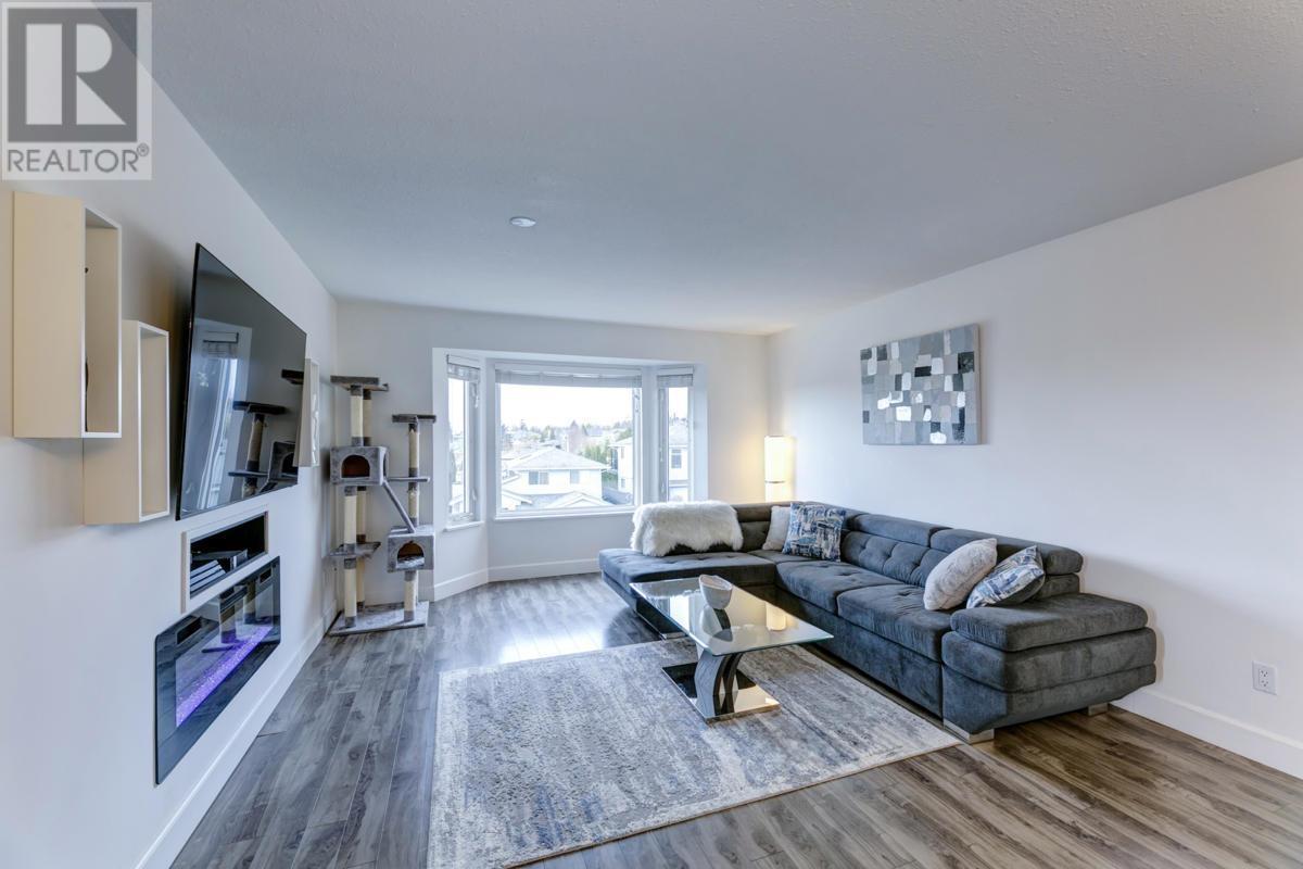 Photo 35 of 11390 Harrison Street, Maple Ridge BC