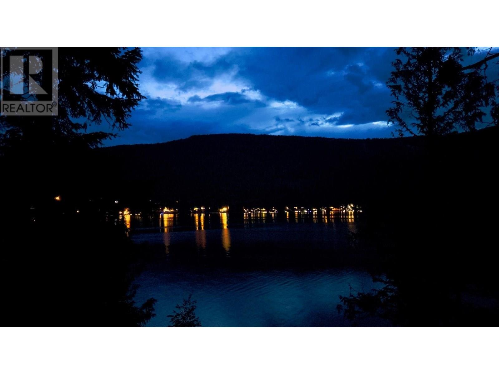 5241 EAST BARRIERE  FSR Road, Barriere