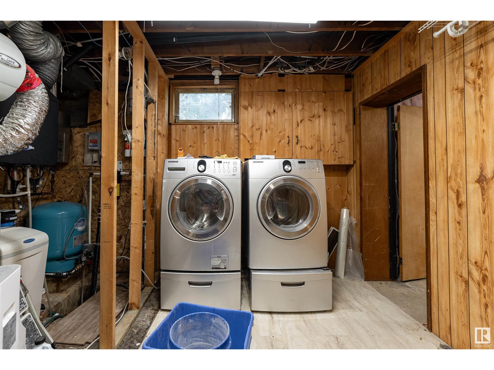 Photo 19 of 9712 209 St Nw, Edmonton AB