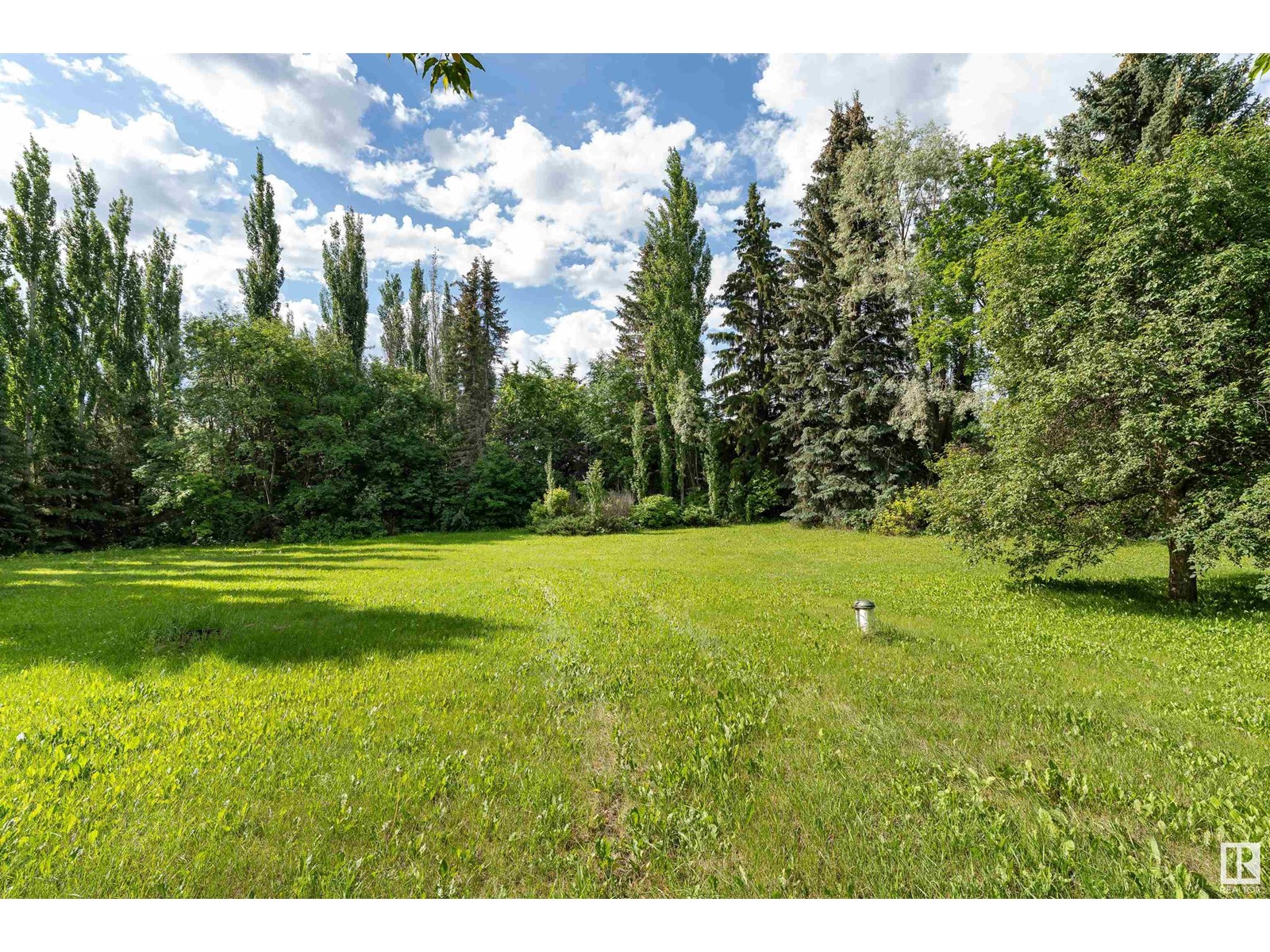 Photo 31 of 9712 209 St Nw, Edmonton AB
