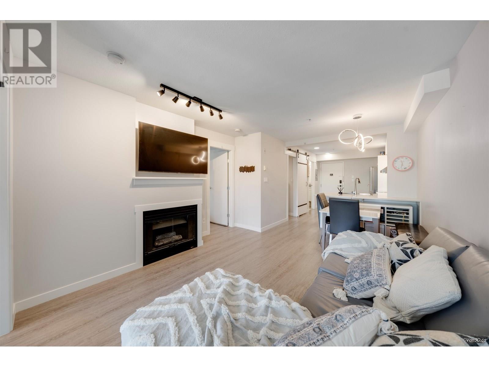 Photo 15 of 310 1503 W 65th Avenue, Vancouver BC