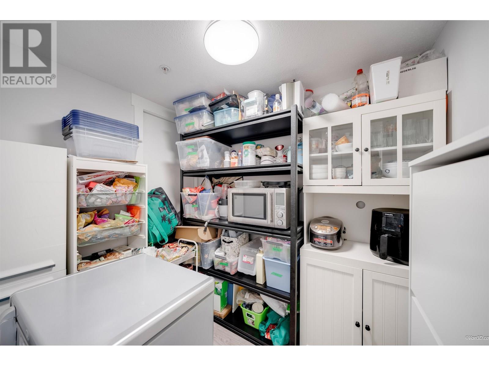 Photo 16 of 310 1503 W 65th Avenue, Vancouver BC
