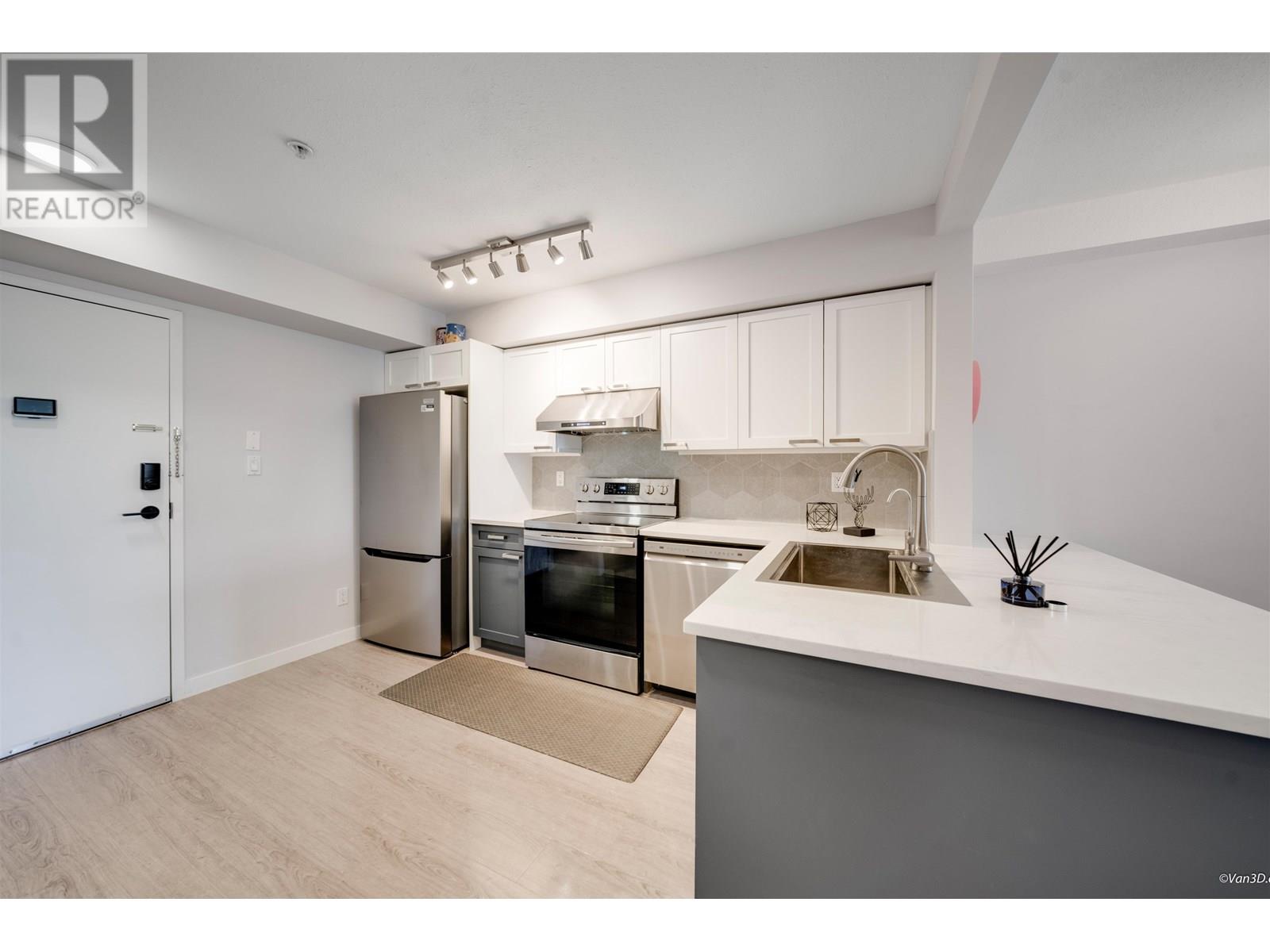 Photo 7 of 310 1503 W 65th Avenue, Vancouver BC