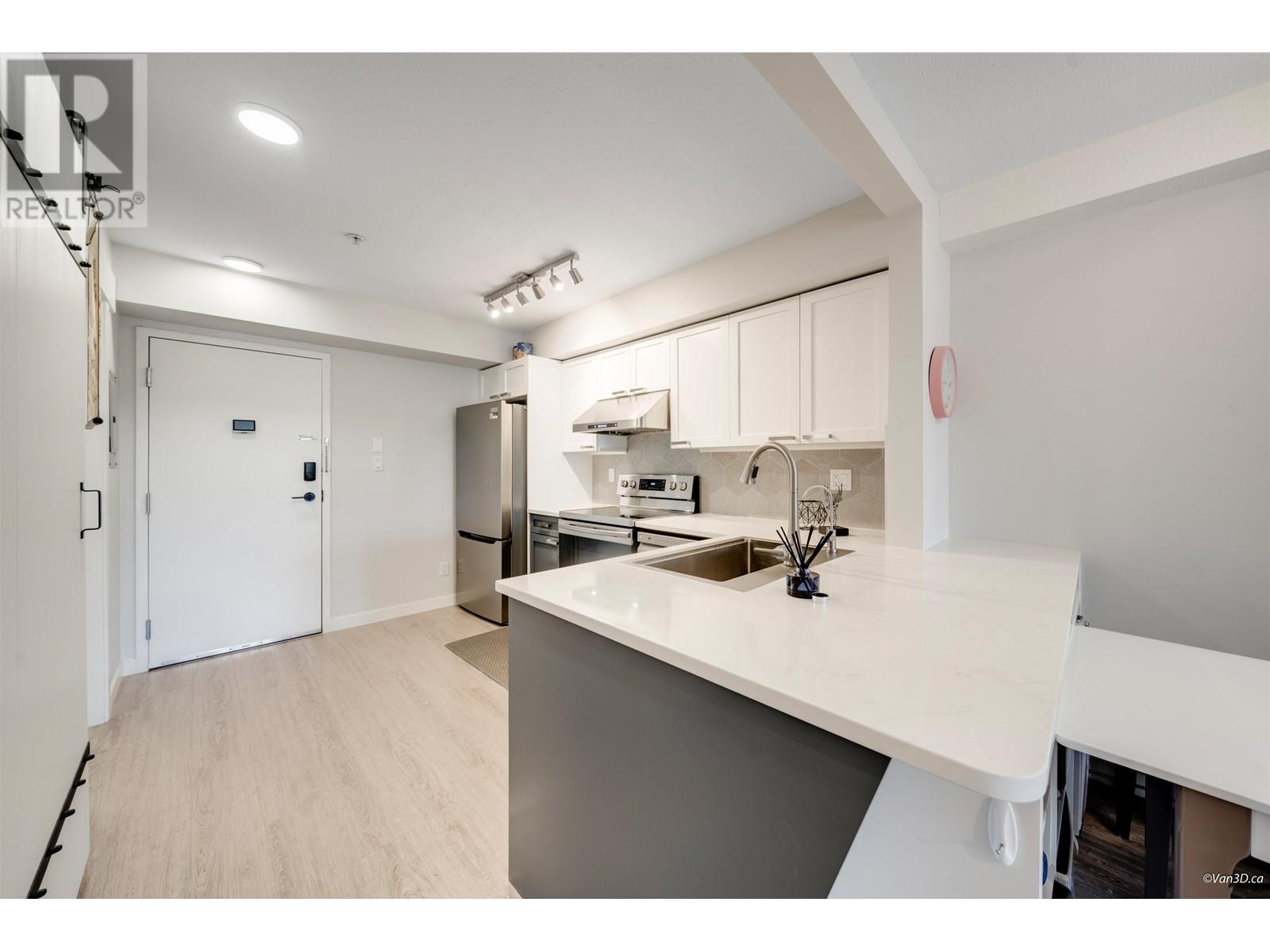 Photo 8 of 310 1503 W 65th Avenue, Vancouver BC