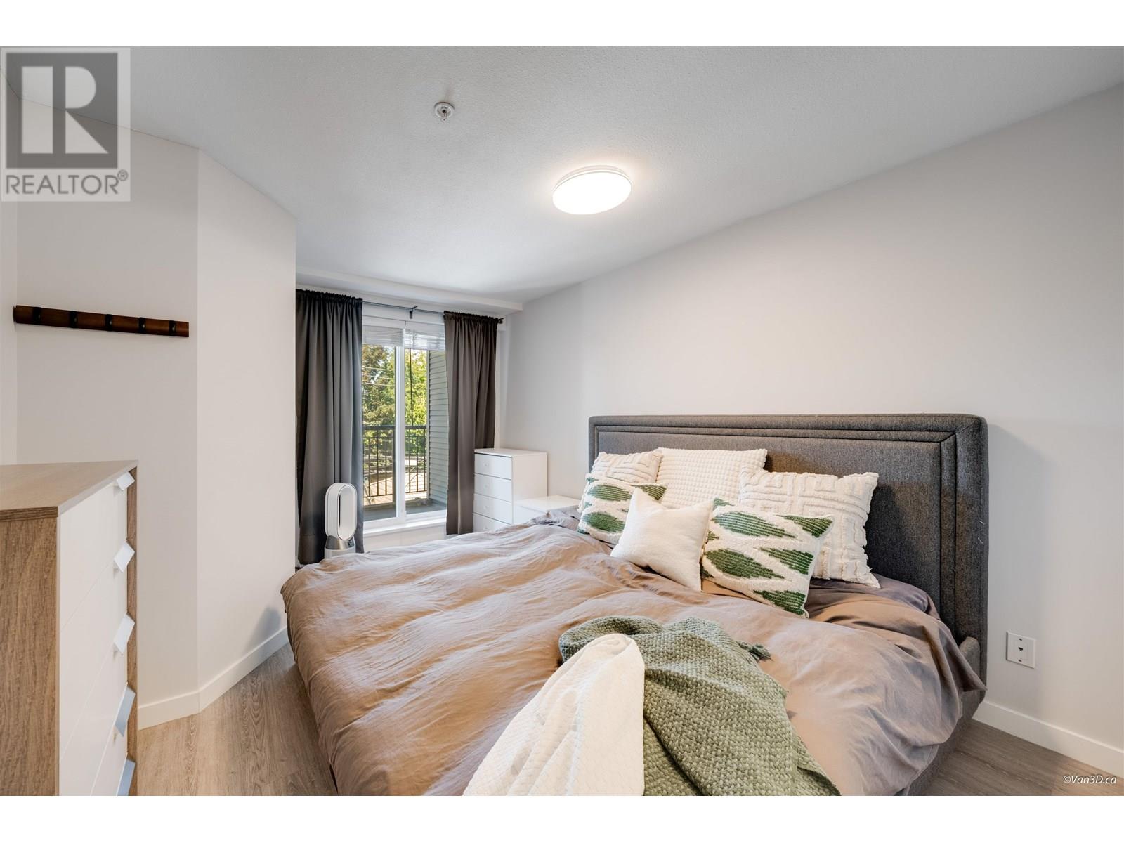 Photo 20 of 310 1503 W 65th Avenue, Vancouver BC