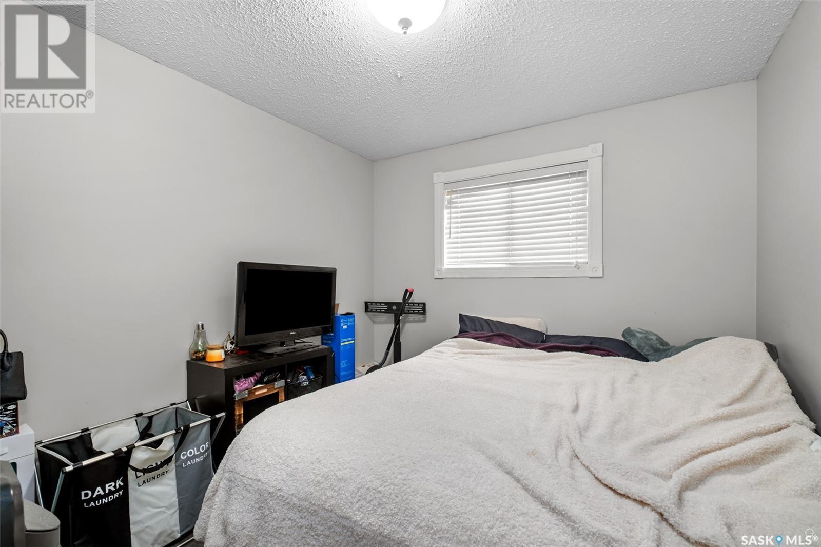 Photo 12 of 1501 Mcintosh Drive, Prince Albert SK